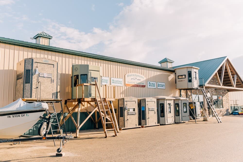 Front of store at Dutchman Hunting